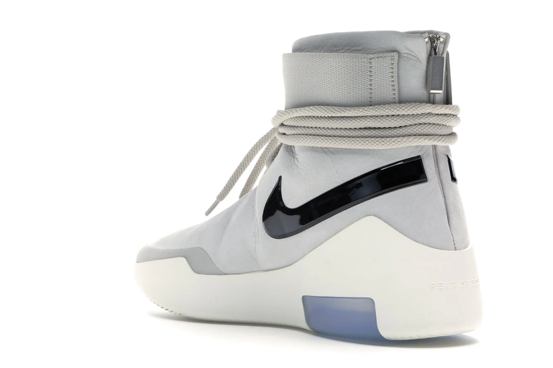 Vue 24 de Nike Air Fear Of God 1 SA Light Bone Black