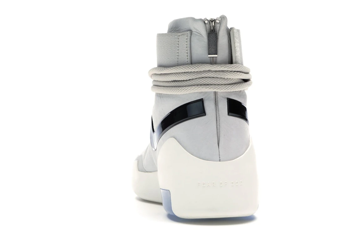 Vue 27 de Nike Air Fear Of God 1 SA Light Bone Black