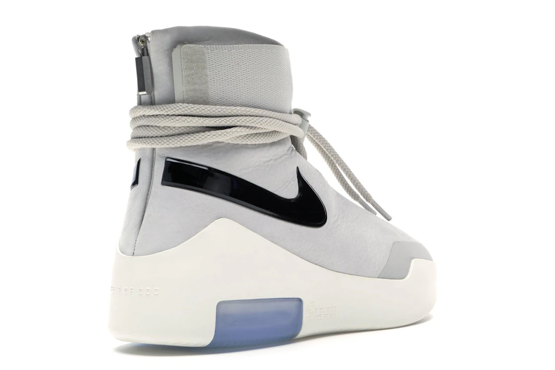 Vue 32 de Nike Air Fear Of God 1 SA Light Bone Black