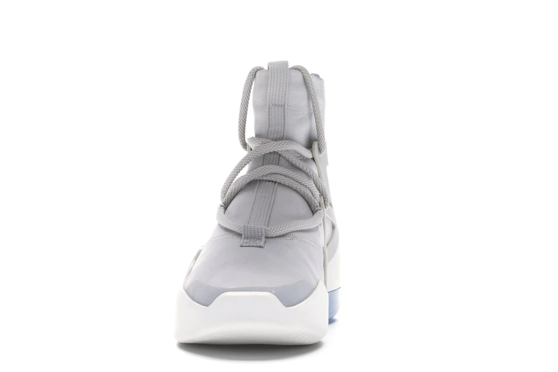 Vue 11 de Nike Air Fear Of God 1 Light Bone