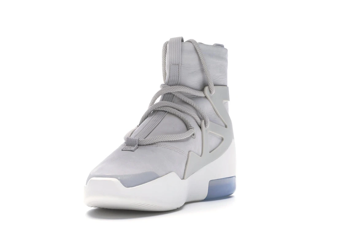 Vue 13 de Nike Air Fear Of God 1 Light Bone
