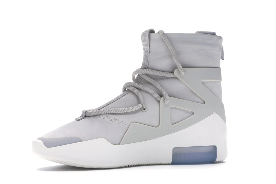 Vue 17 de Nike Air Fear Of God 1 Light Bone
