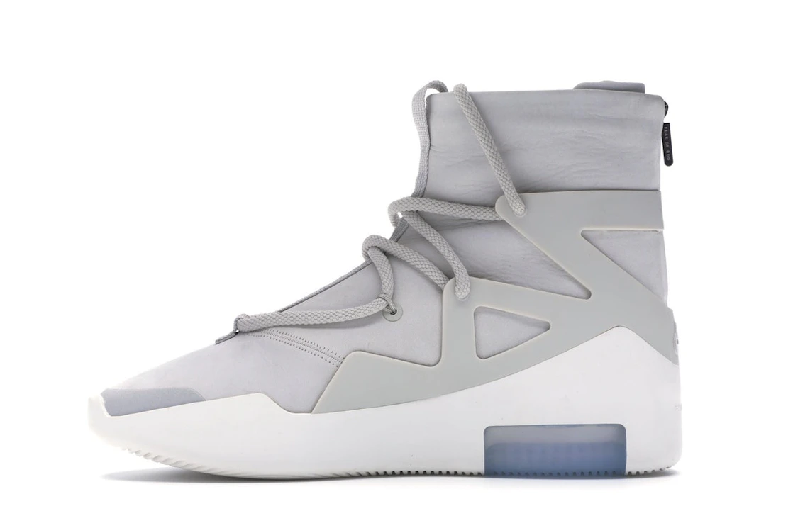 Vue 19 de Nike Air Fear Of God 1 Light Bone