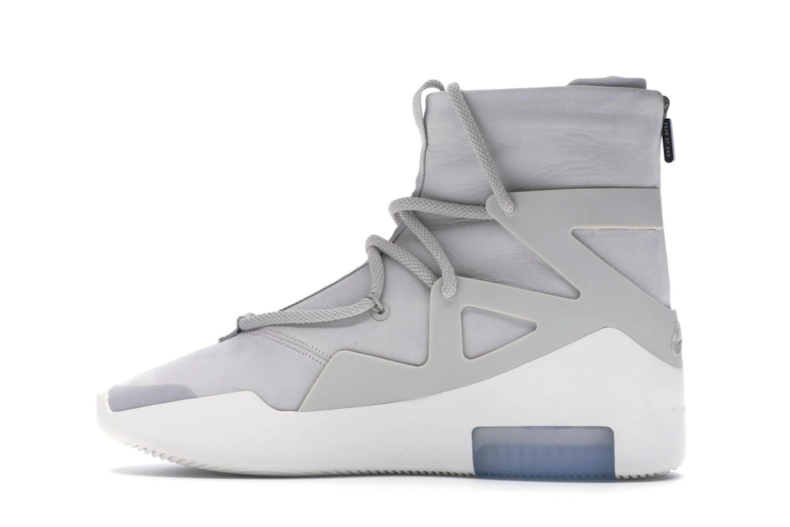 Vue 20 de Nike Air Fear Of God 1 Light Bone