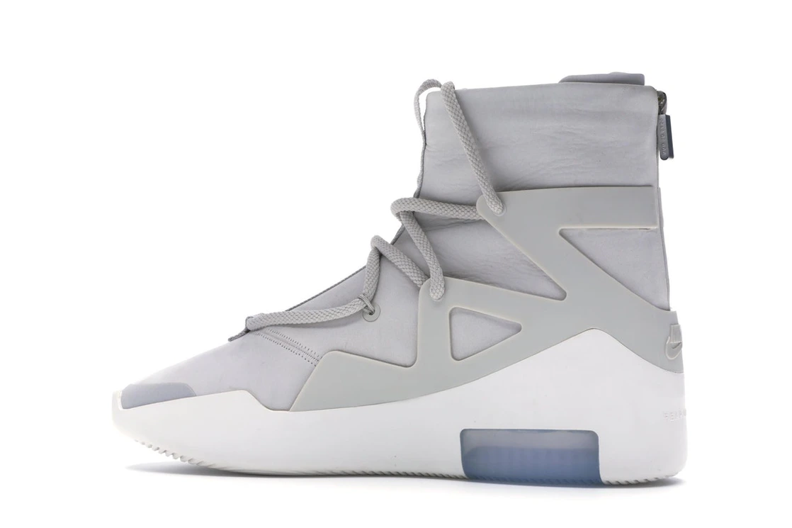 Vue 21 de Nike Air Fear Of God 1 Light Bone