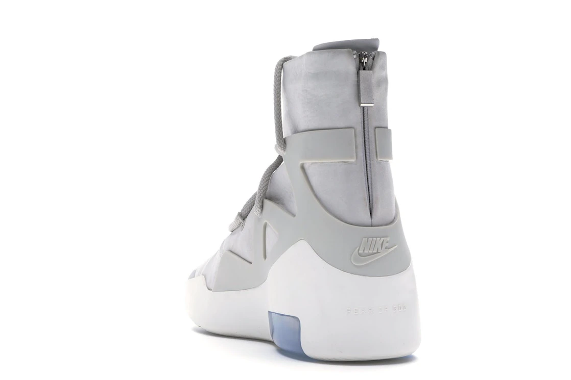 Vue 26 de Nike Air Fear Of God 1 Light Bone