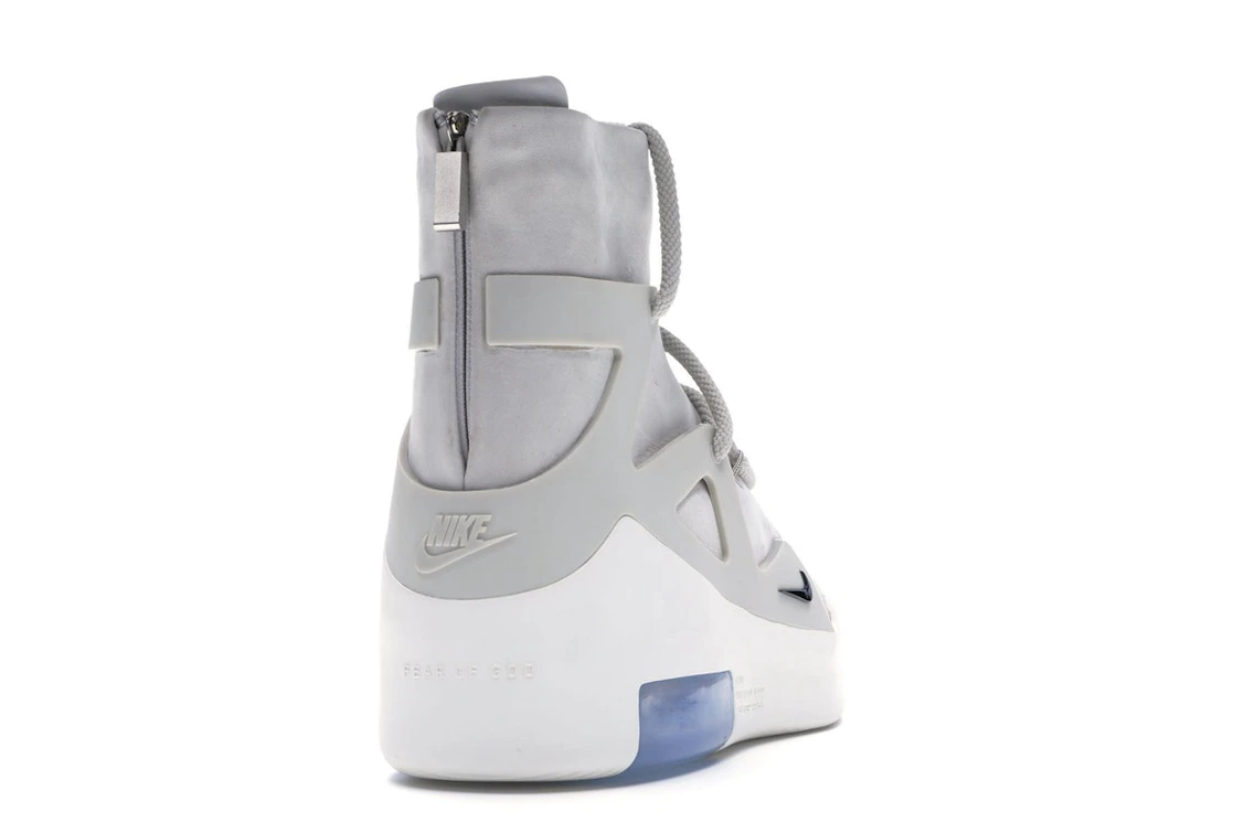 Vue 30 de Nike Air Fear Of God 1 Light Bone