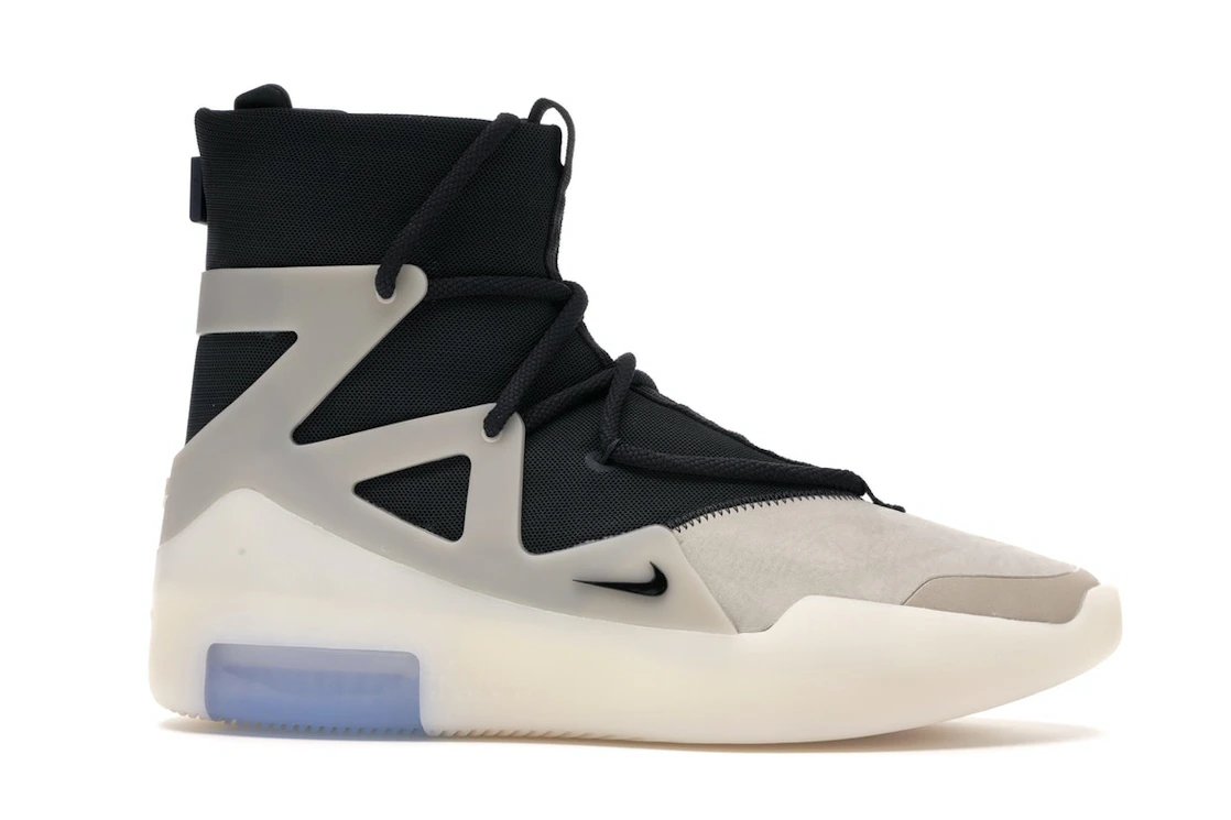 Vue 2 de Nike Air Fear of God 1 String The Question