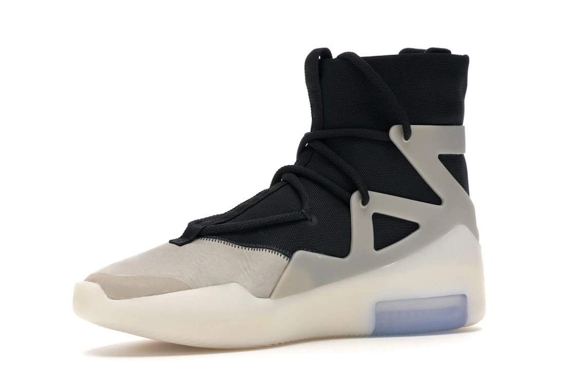 Vue 16 de Nike Air Fear of God 1 String The Question