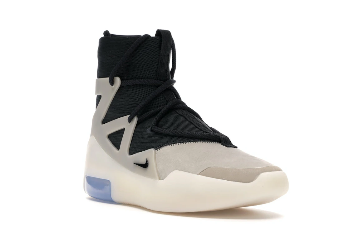 Vue 6 de Nike Air Fear of God 1 String The Question