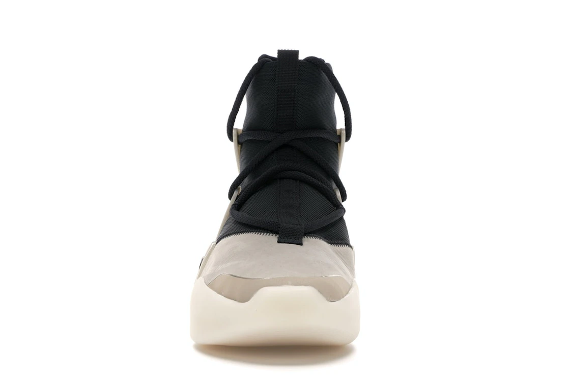 Vue 10 de Nike Air Fear of God 1 String The Question