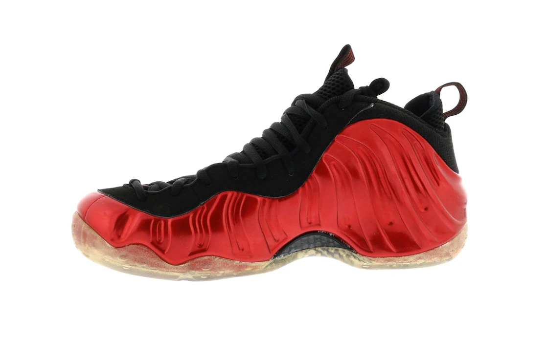 Vue 13 de Nike Air Foamposite One Metallic Red (2012)
