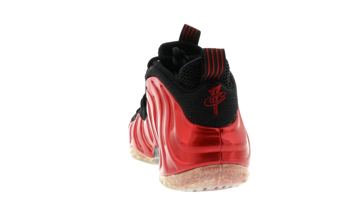 Vue 19 de Nike Air Foamposite One Metallic Red (2012)
