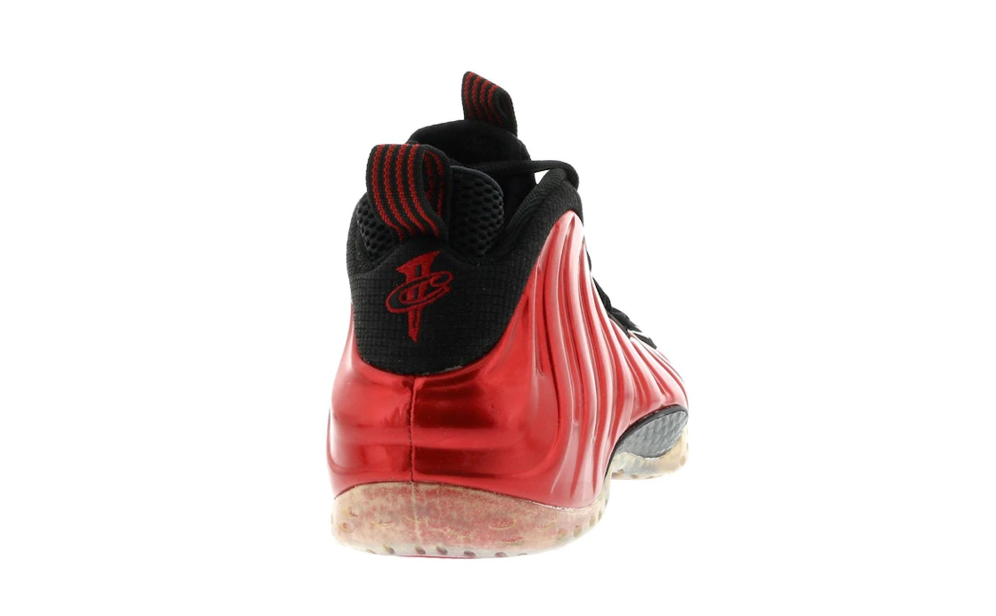Vue 21 de Nike Air Foamposite One Metallic Red (2012)