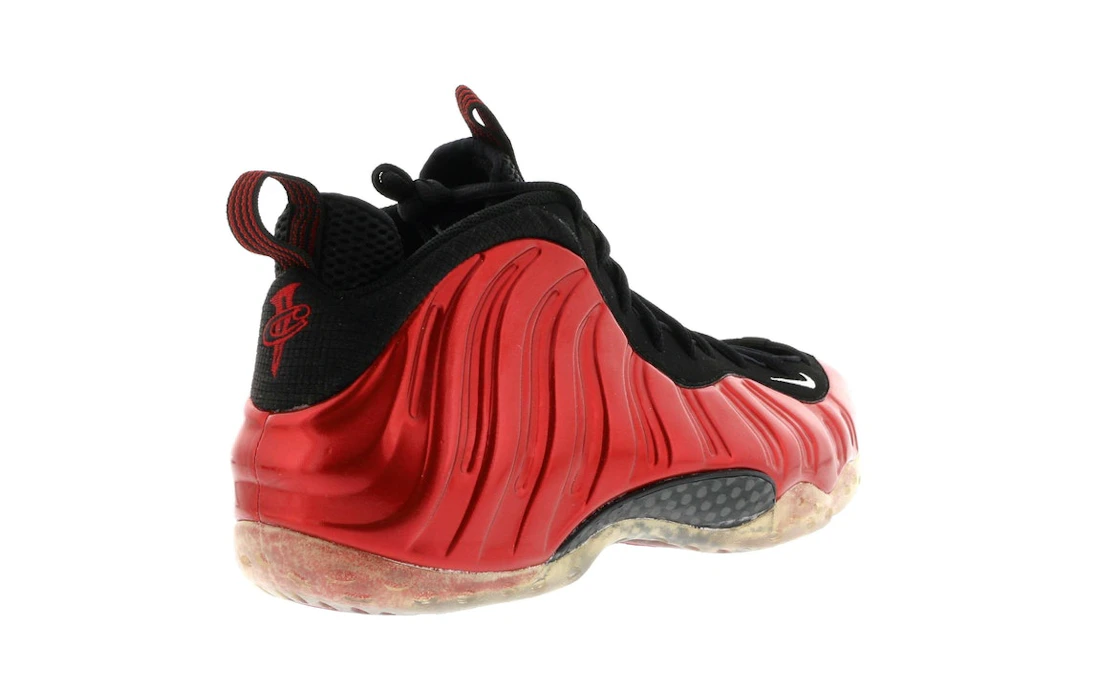 Vue 23 de Nike Air Foamposite One Metallic Red (2012)