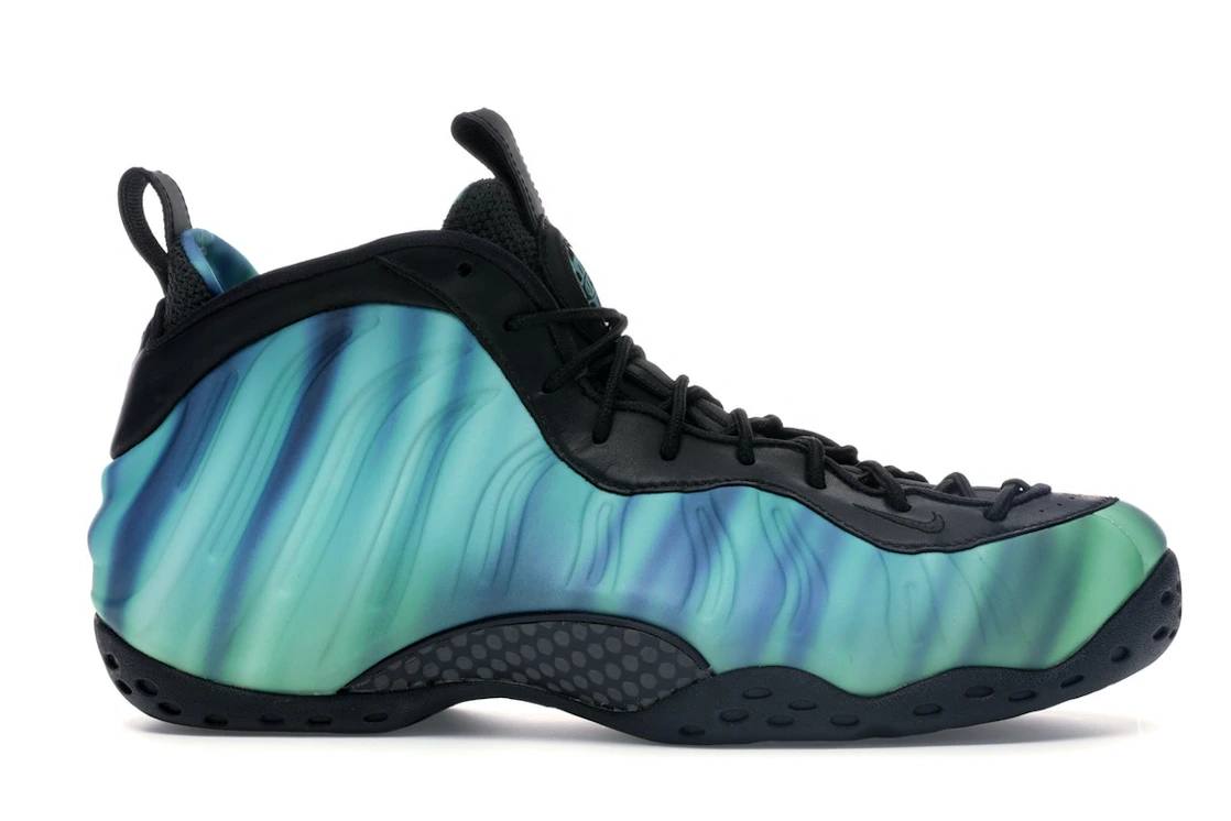 Vue 2 de Nike Air Foamposite One Northern Lights