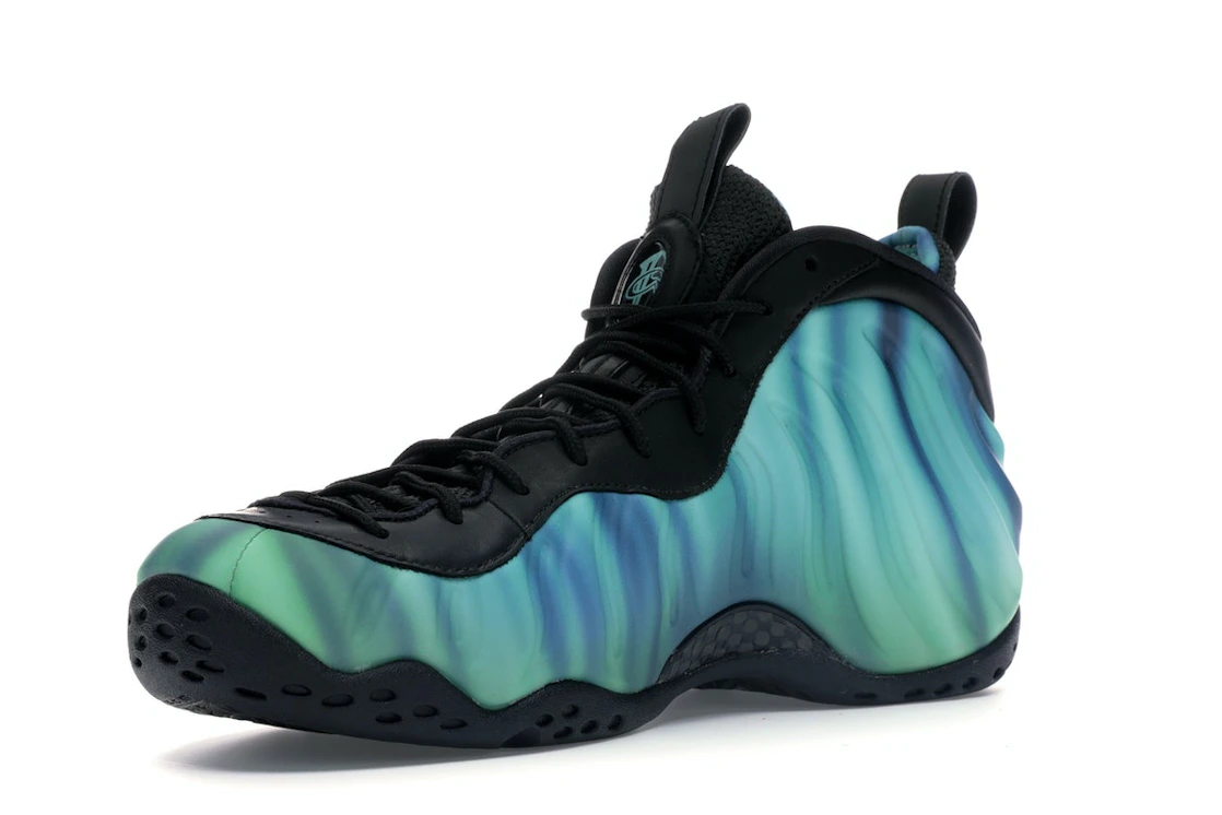 Vue 15 de Nike Air Foamposite One Northern Lights