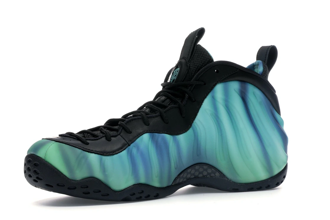 Vue 16 de Nike Air Foamposite One Northern Lights