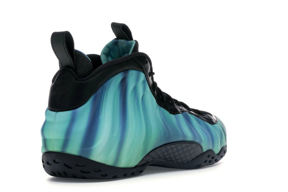 Vue 32 de Nike Air Foamposite One Northern Lights