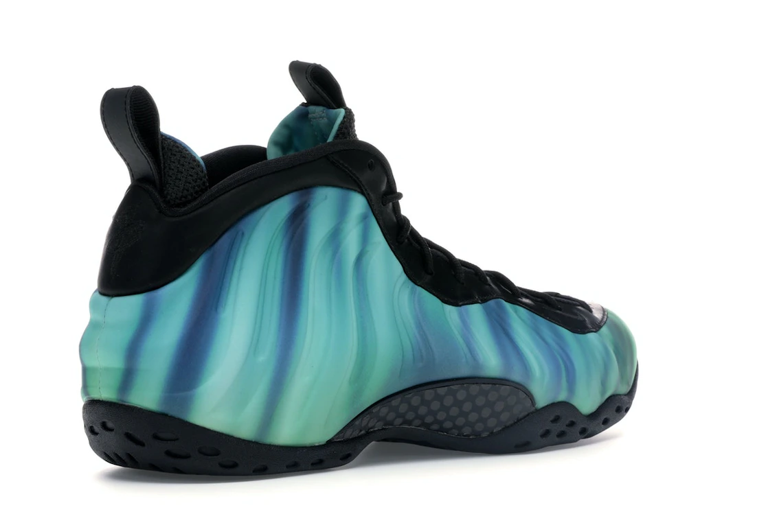 Vue 33 de Nike Air Foamposite One Northern Lights