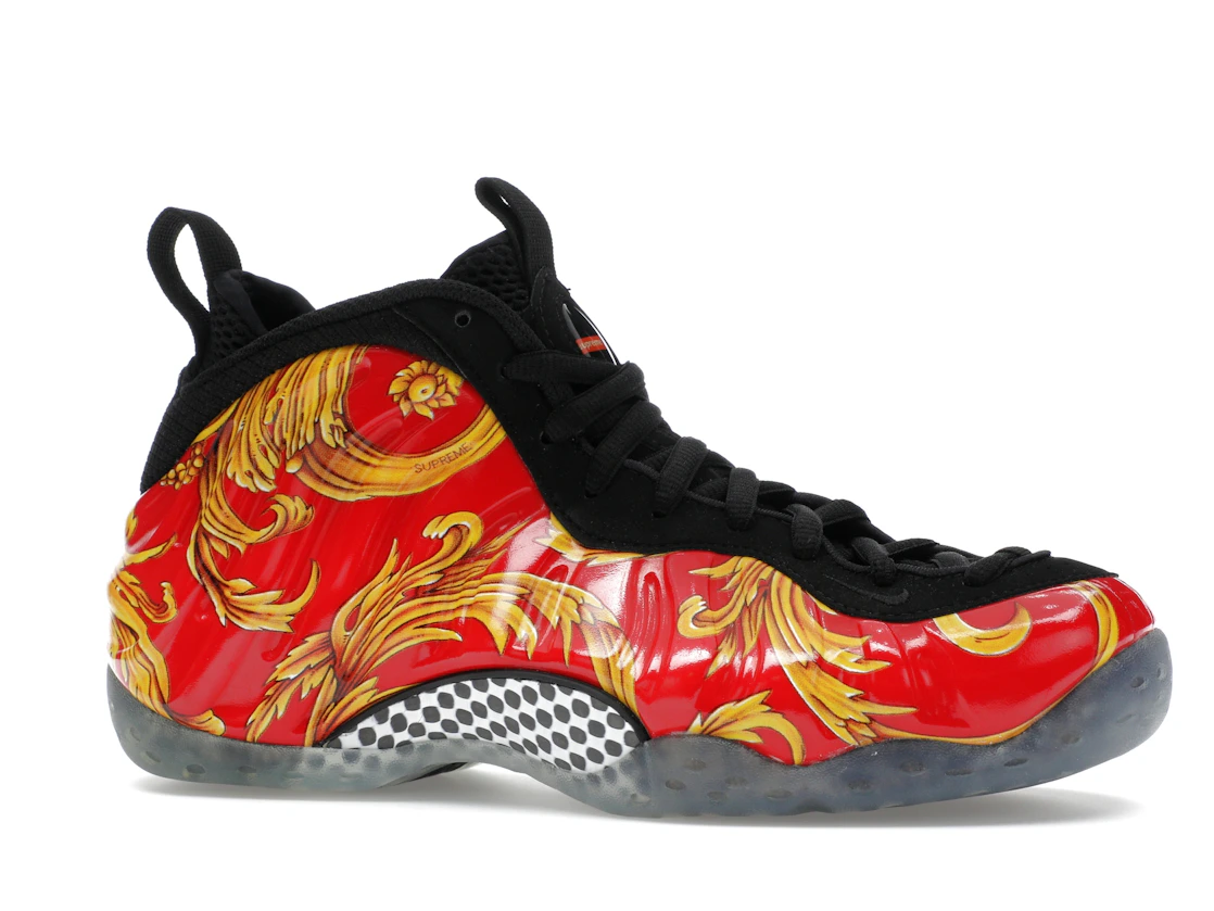 Vue 3 de Nike Air Foamposite One Supreme Red