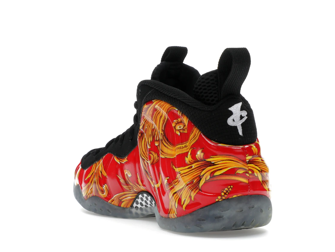 Vue 25 de Nike Air Foamposite One Supreme Red