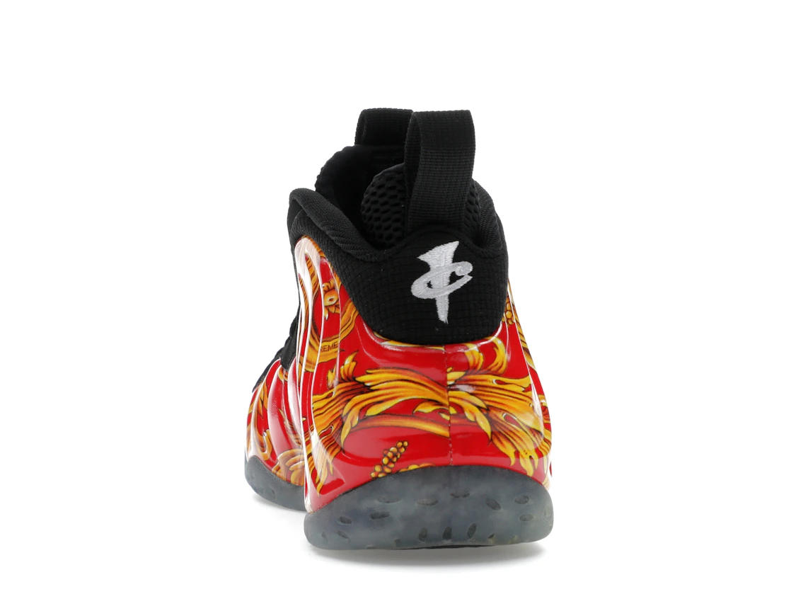 Vue 27 de Nike Air Foamposite One Supreme Red