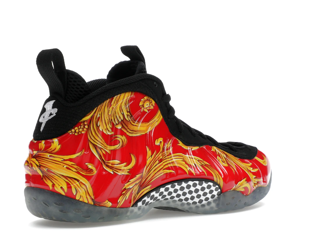 Vue 33 de Nike Air Foamposite One Supreme Red