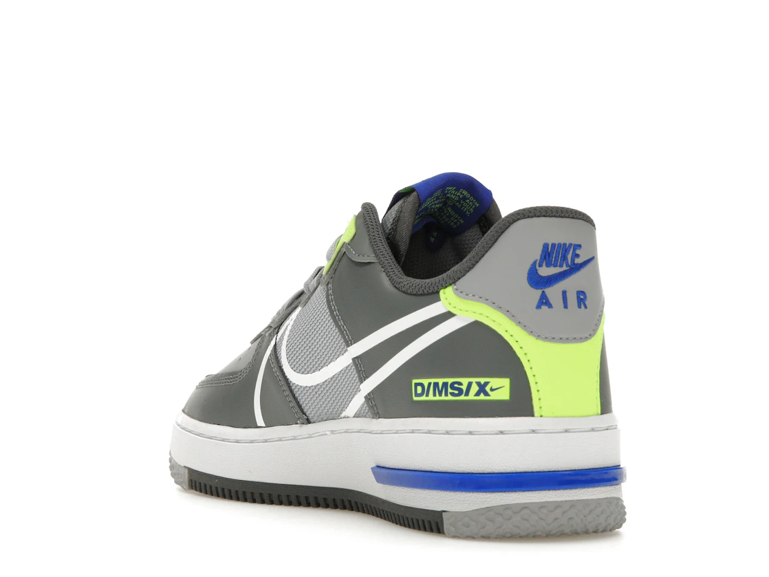 Vue 25 de Nike Air Force 1 React Wolf Grey