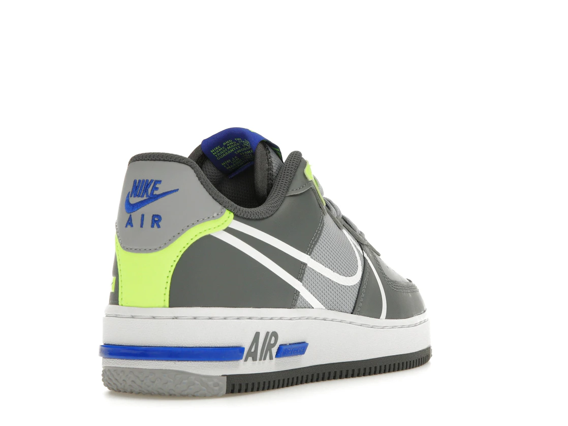 Vue 31 de Nike Air Force 1 React Wolf Grey