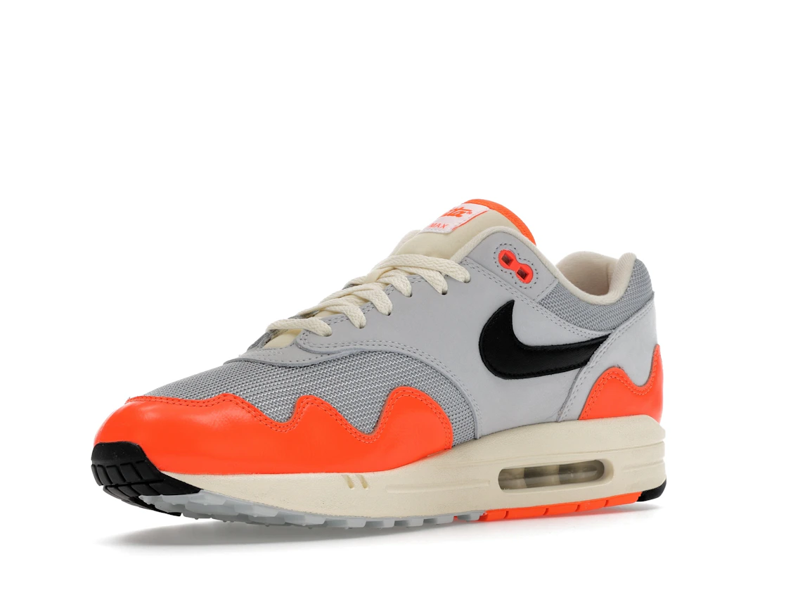 Vue 15 de Nike Air Max 1 Patta Waves Hyper Crimson Pure Platinum (With Bracelet)