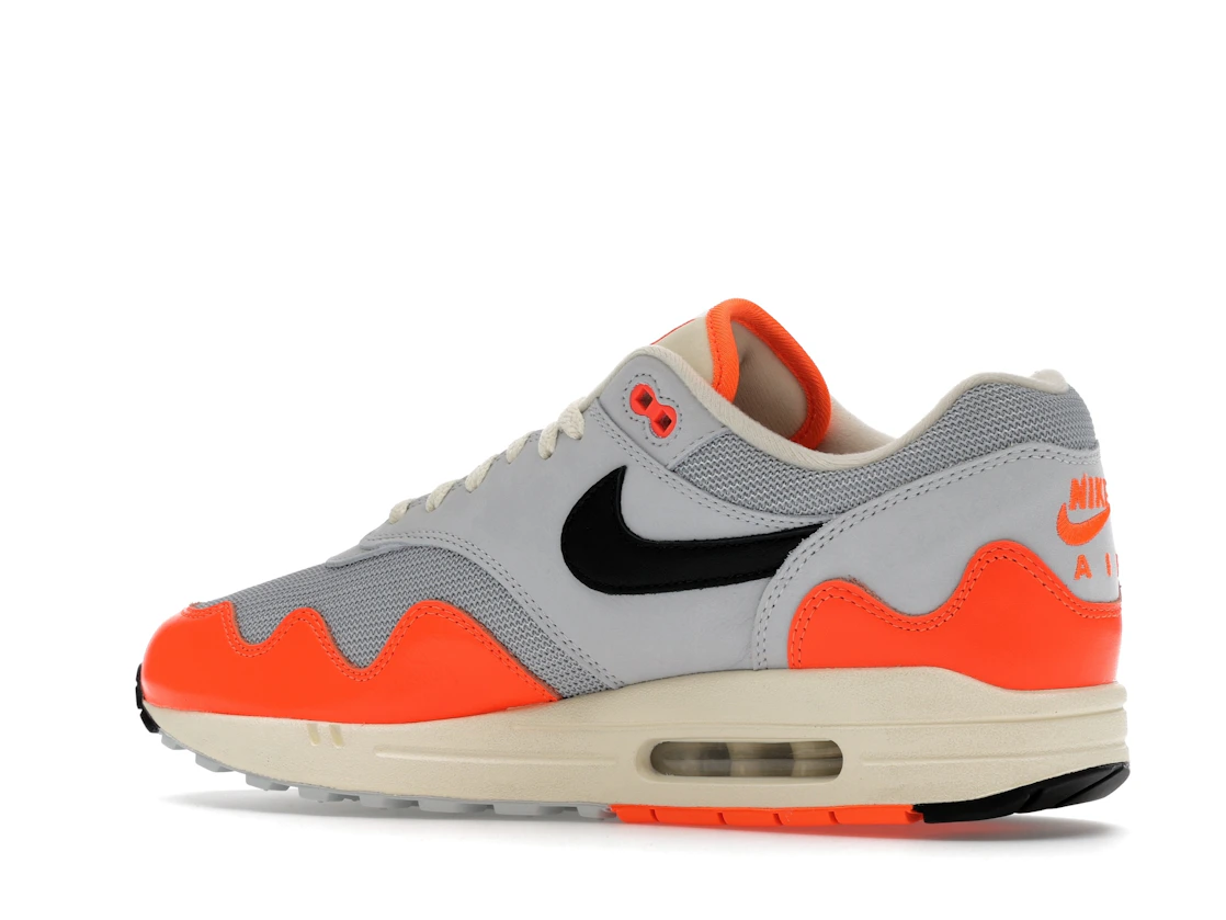 Vue 22 de Nike Air Max 1 Patta Waves Hyper Crimson Pure Platinum (With Bracelet)