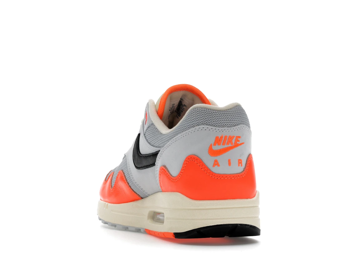 Vue 26 de Nike Air Max 1 Patta Waves Hyper Crimson Pure Platinum (With Bracelet)