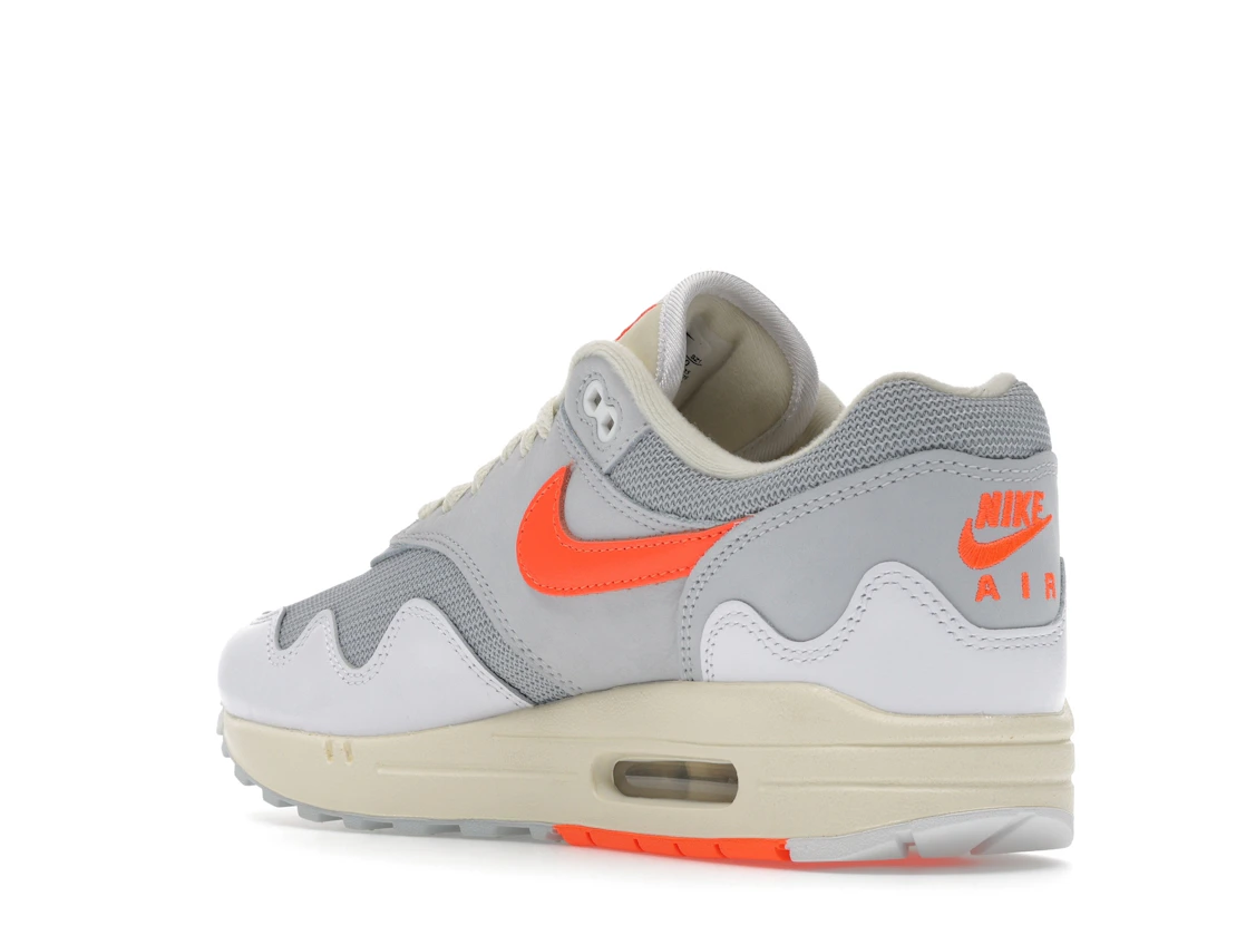 Vue 24 de Nike Air Max 1 Patta Waves White Hyper Crimson (With Bracelet)