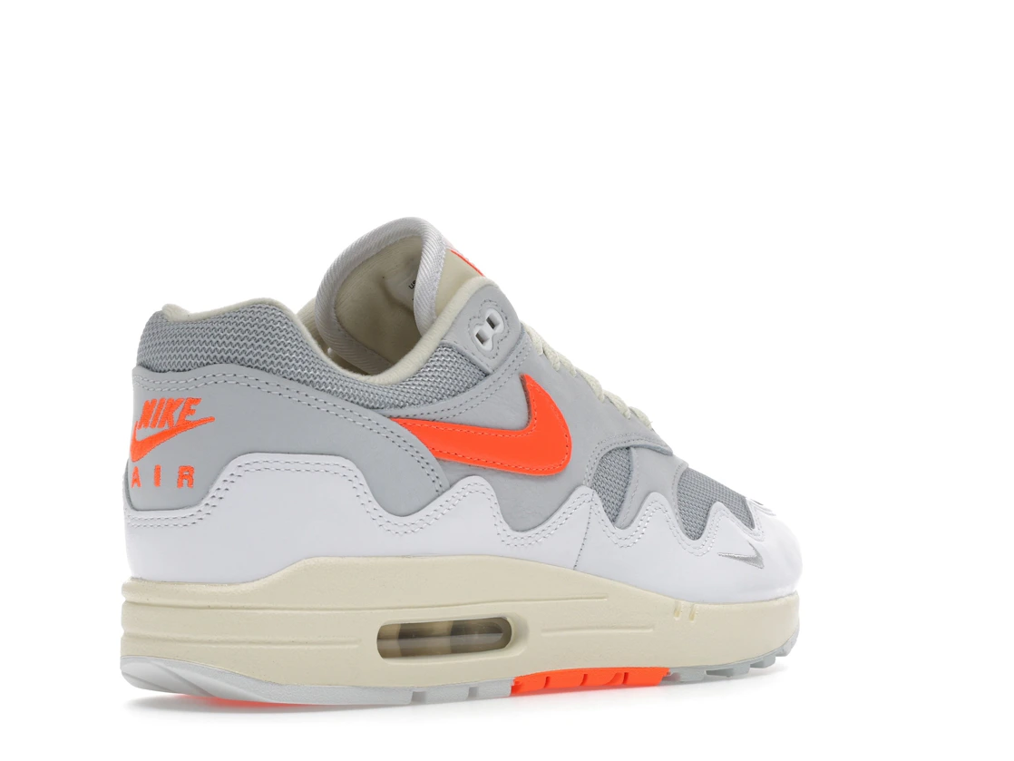 Vue 32 de Nike Air Max 1 Patta Waves White Hyper Crimson (With Bracelet)