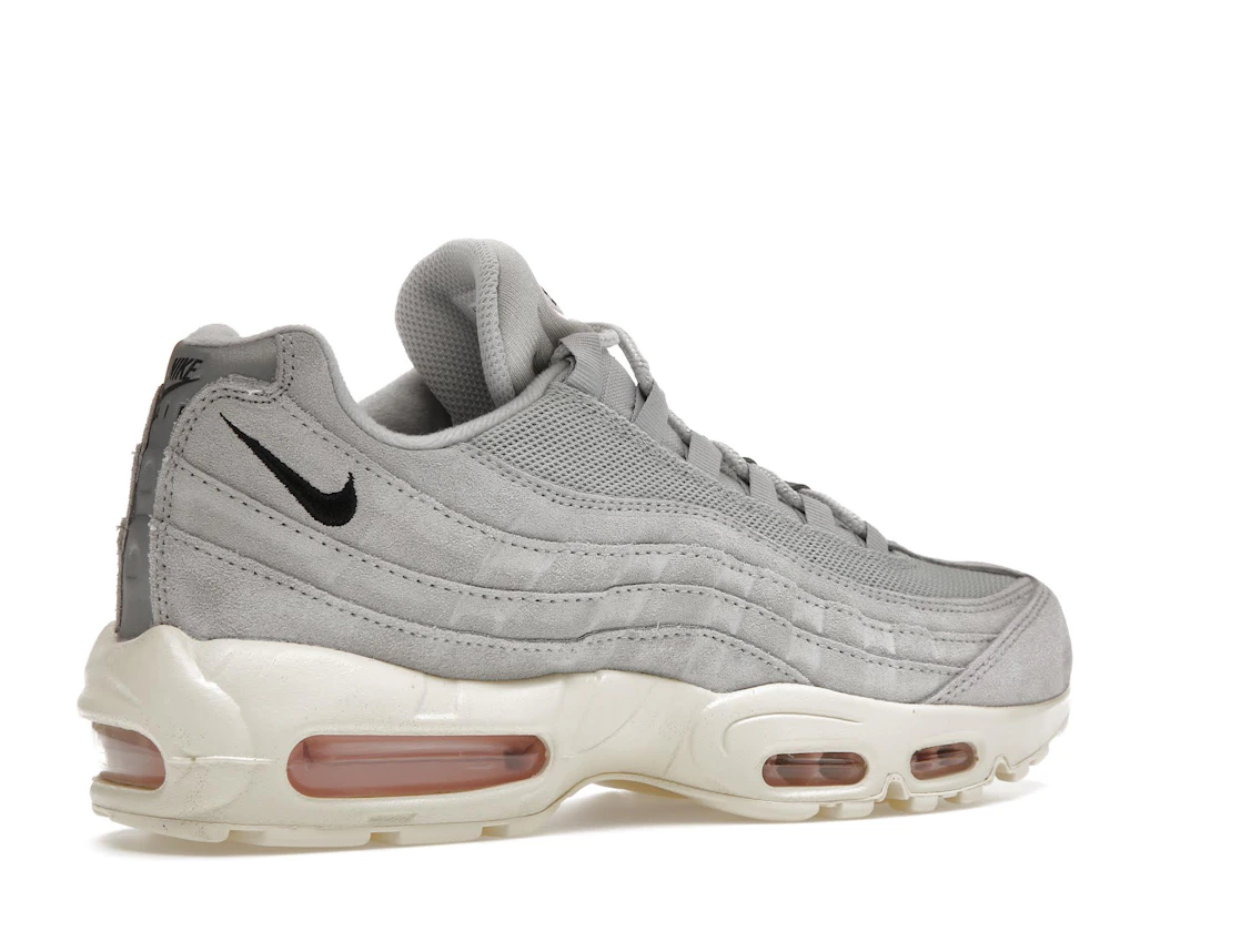 Vue 34 de Nike Air Max 95 Grey Fog Pink Foam