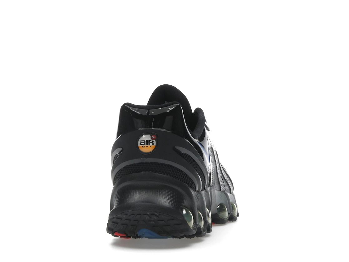Vue 29 de Nike Air Max Dn8 Patta Black Metallic Silver