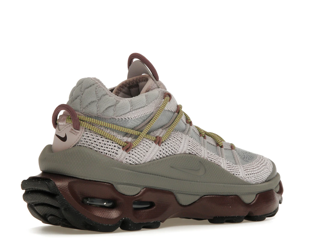 Vue 33 de Nike Air Max Flyknit Venture Platinum Violet