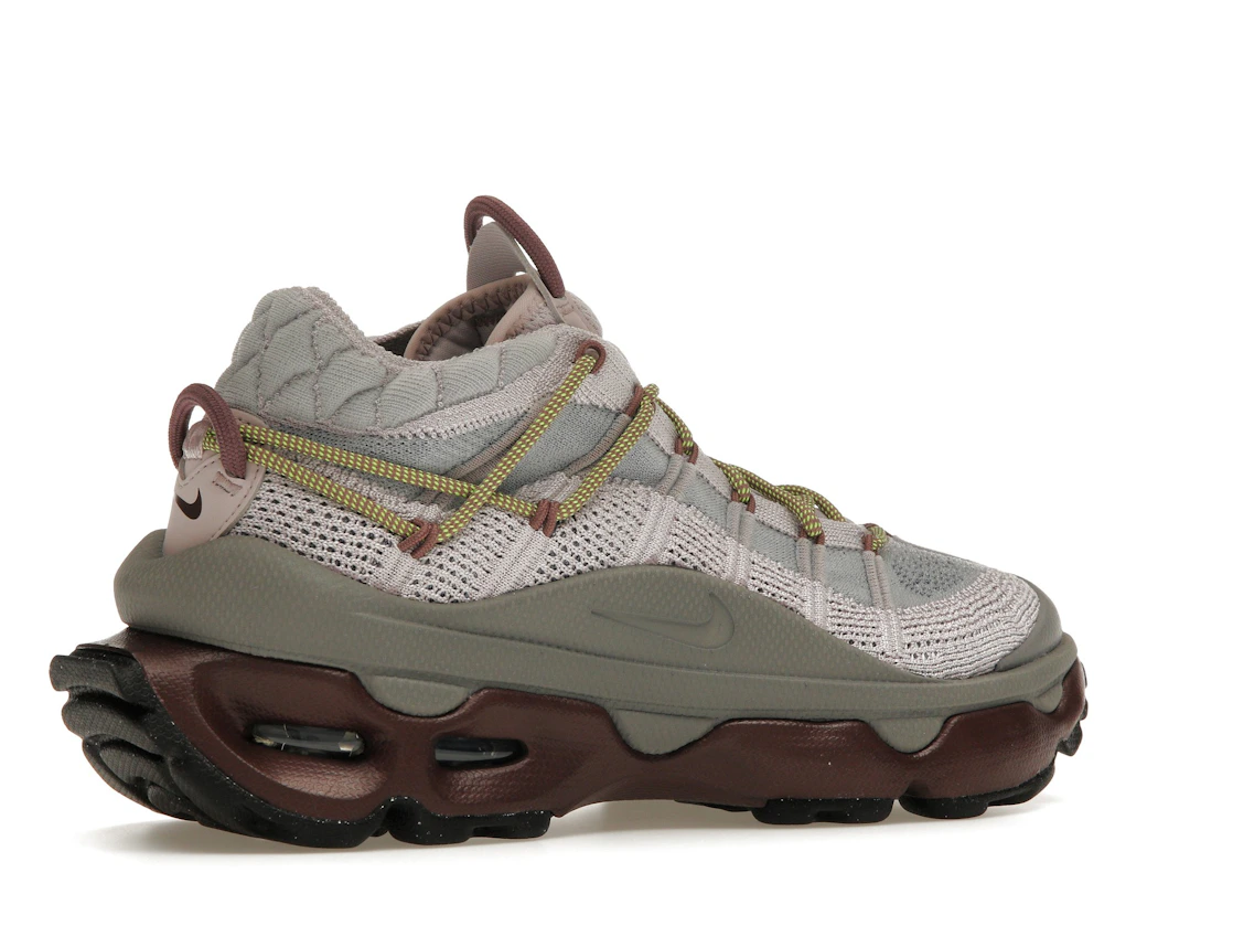 Vue 34 de Nike Air Max Flyknit Venture Platinum Violet
