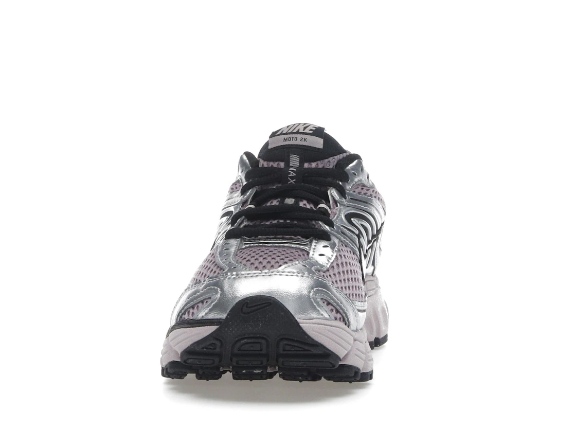Vue 11 de Nike Air Max Moto 2K Light Violet Ore Metallic Silver 