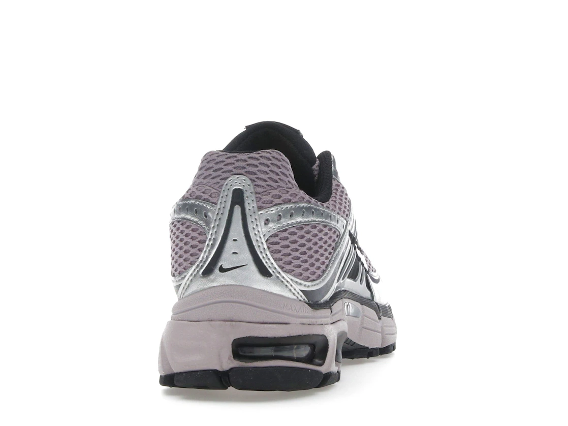 Vue 29 de Nike Air Max Moto 2K Light Violet Ore Metallic Silver 