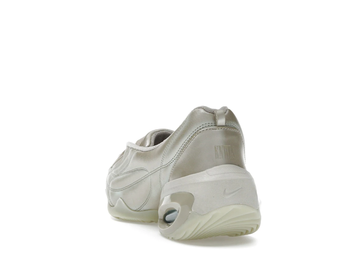 Vue 26 de Nike Air Max Muse Ballet KNWLS Flat Spin 