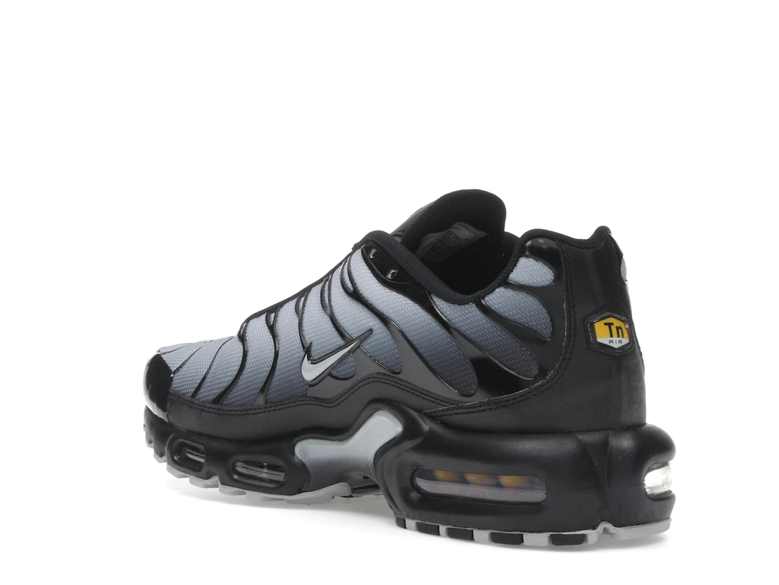 Vue 24 de Nike Air Max Plus SE Black Wolf Grey 