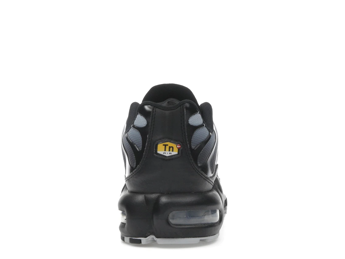 Vue 28 de Nike Air Max Plus SE Black Wolf Grey 