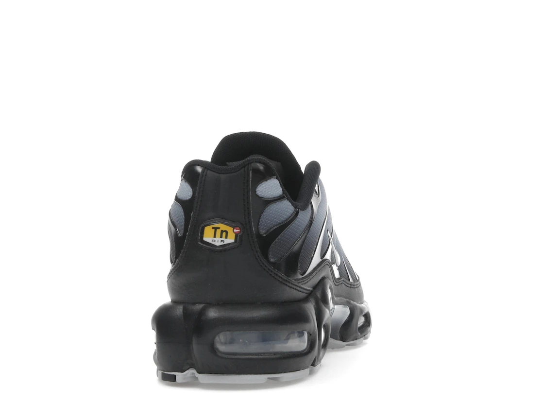 Vue 29 de Nike Air Max Plus SE Black Wolf Grey 