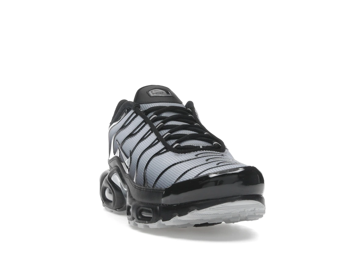 Vue 8 de Nike Air Max Plus SE Black Wolf Grey 