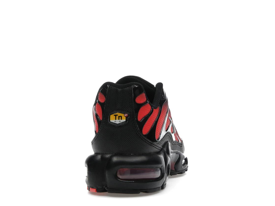 Vue 29 de Nike Air Max Plus Black Noble Red