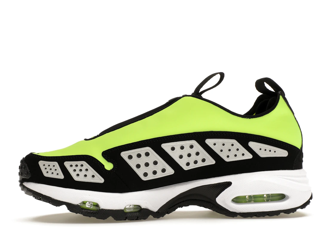 Vue 18 de Nike Air Max Sunder Volt Black 