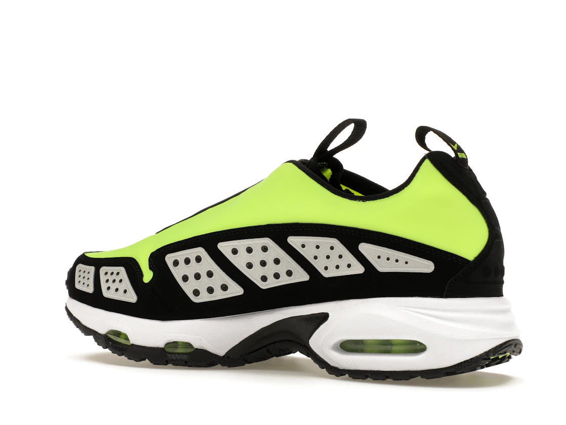 Vue 22 de Nike Air Max Sunder Volt Black 