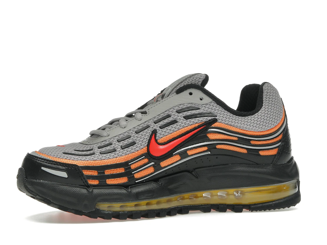 Vue 17 de Nike Air Max TL 2.5 College Grey Picante Red